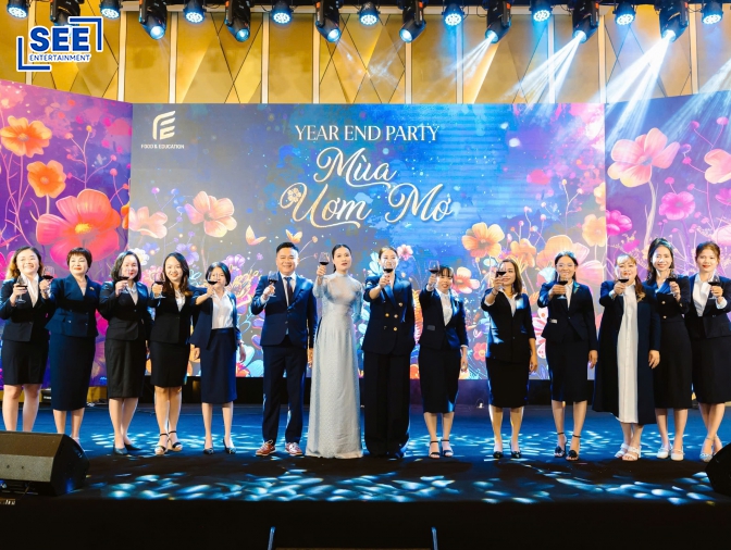 MÙA ƯƠM MƠ - chủ đề đêm tiệc YEAR END PARTY HỆ SINH THÁI FE